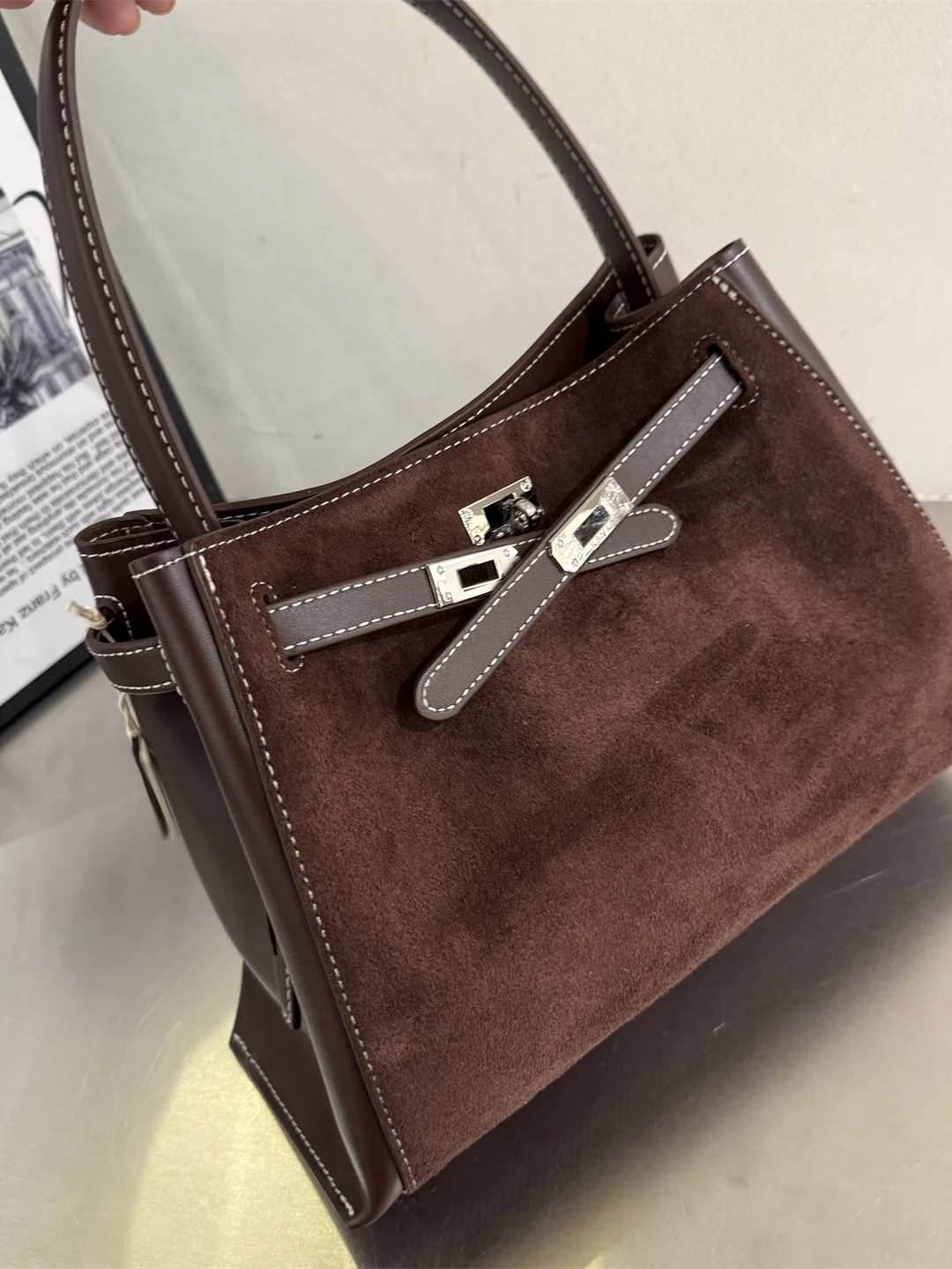 borsa-in-pelle-cappina-ele-borsa-da-donna-in-pelle-di-vacchetta-opaca-color-caramello-faionable-sentimenti-di-fascia-alta-versatili-donna