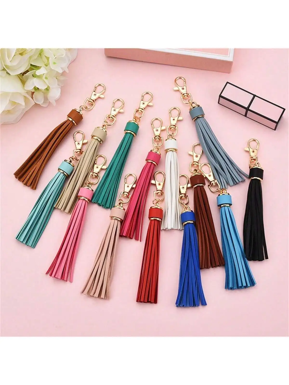 1pc Charm PU Tassel Keychain, Fashionable, Durable, And Versatile. Creative Keychain, Can Be Used As Shoulder Bag Pendant, Handb