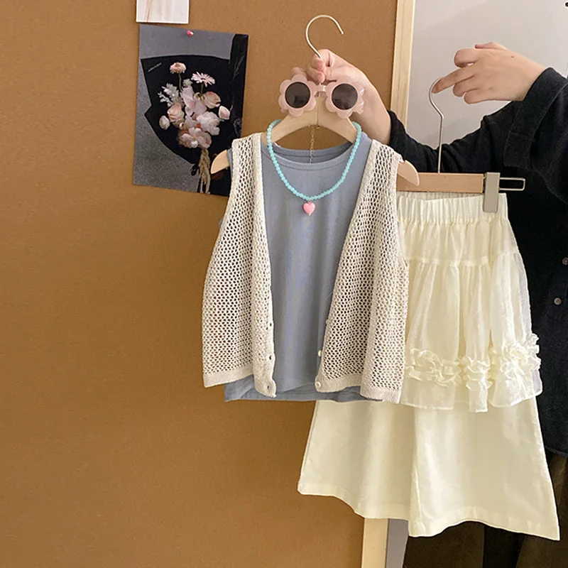 Girls Korean Simple Vest Hollow Out Vest 2026 Summer Kids Sweet Versatile Lace Bum Cover Pants Three Piece Set
