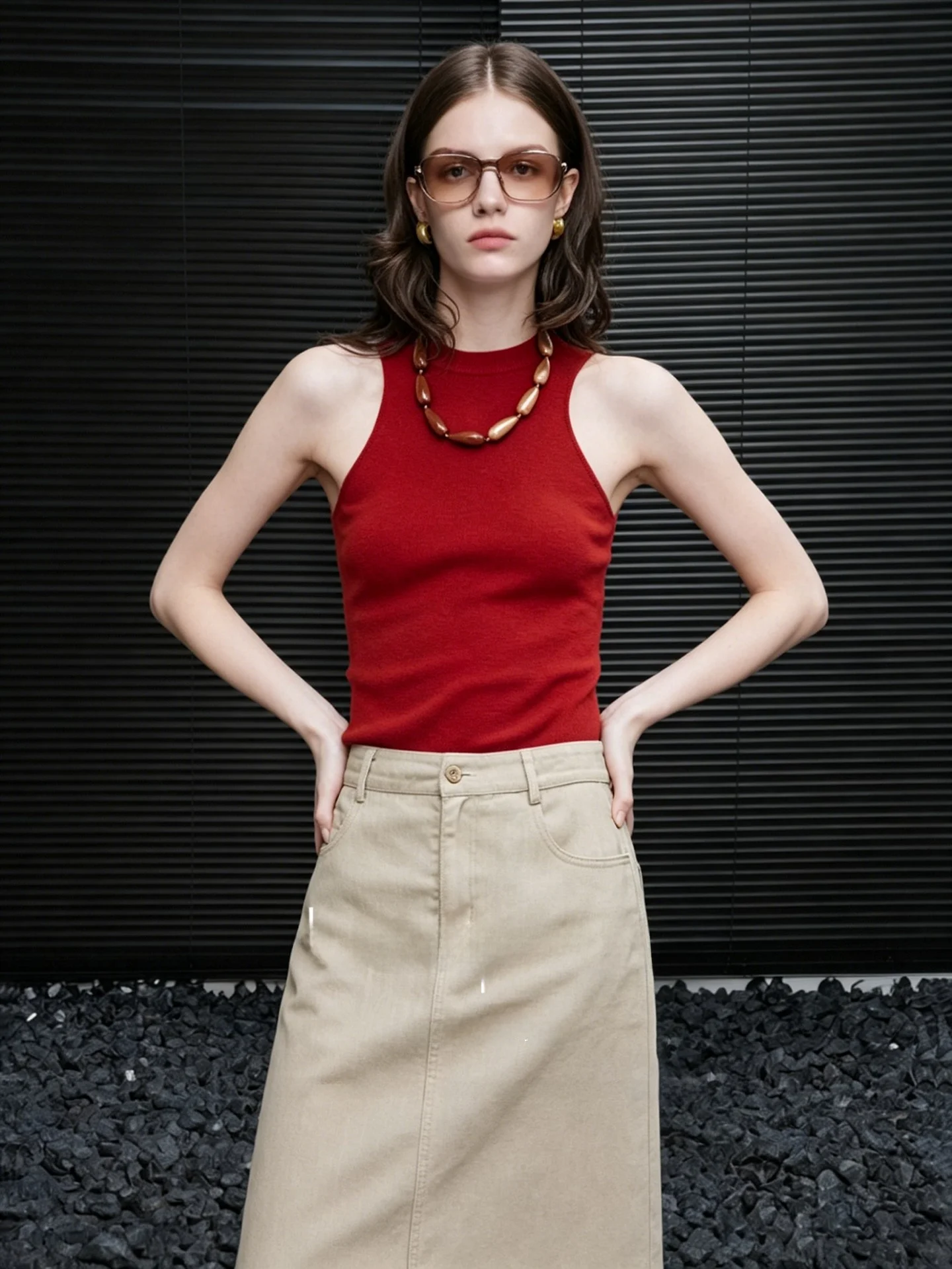 Huaappuw Red Simple Sleeveless Versatile Vest 2026 Summer New Style Commute Slim Knitted Sweater French Style Wool Blend Poly...