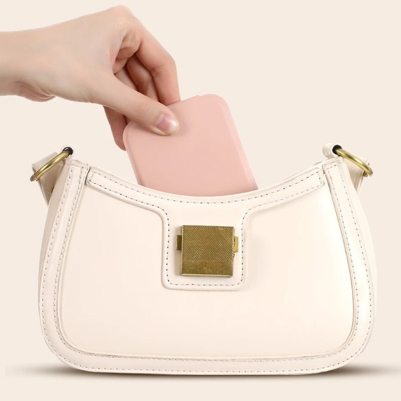 مرآة مكياج صغيرة لسطح المكتب بلون سادة من جلد البولي يوريثان، مرايا مكياج محمولة باليد قابلة للطي، مرآة جيب لطيفة مدمجة للطلاب