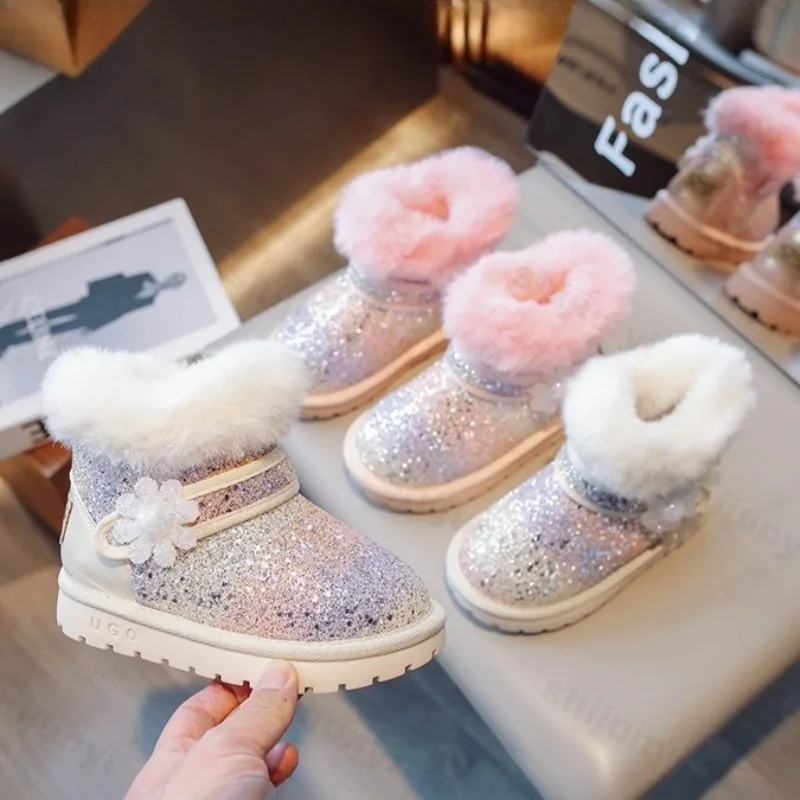 

2025 Winter Girls' Gradient Color Warm Hairy Snow Boot Children Fashion Versatile Plush Comfortable Non Slip Chunky Cotton Boots