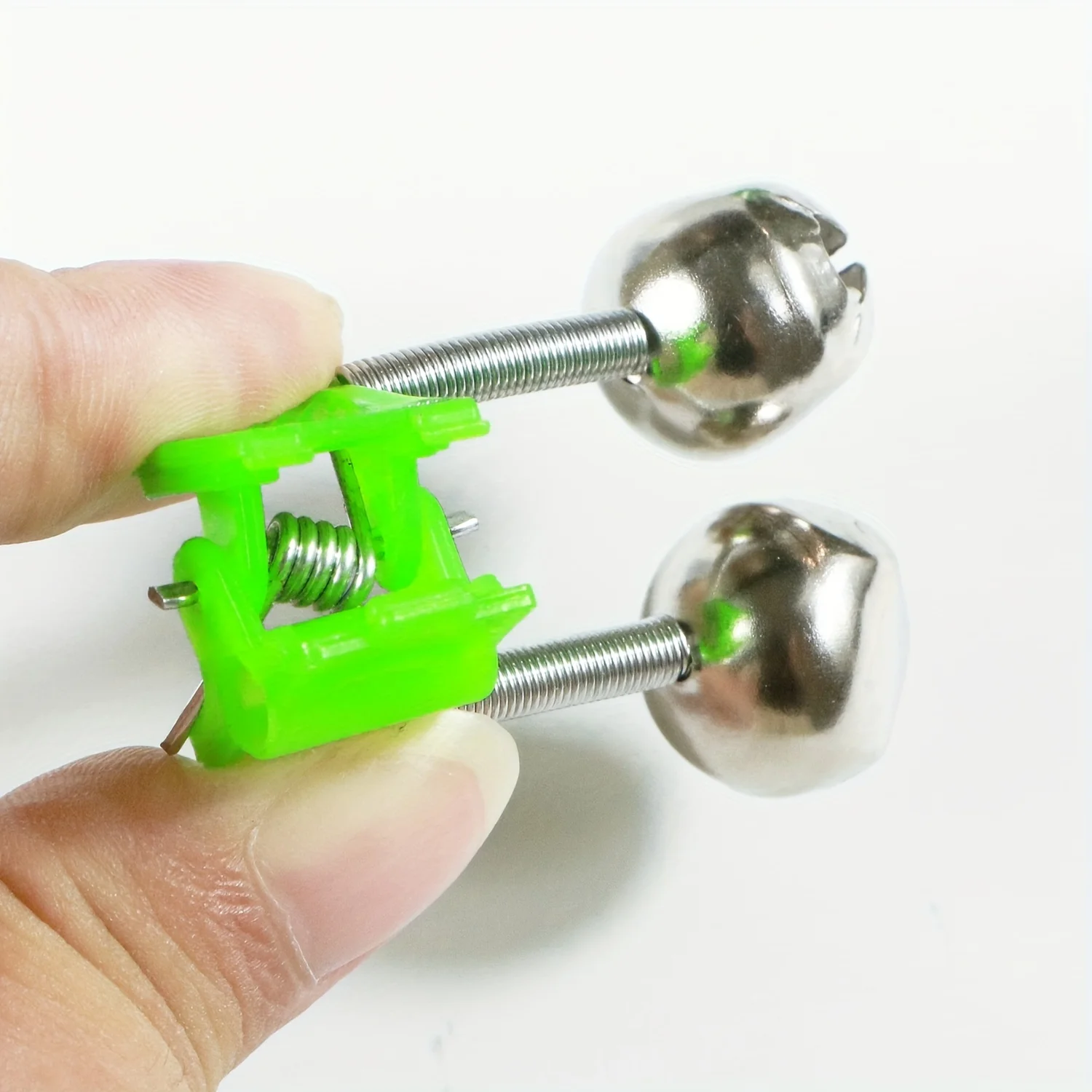 10/50 قطعة أجراس إنذار الصيد ، كليب لدغة تنبيه الصيد رود جرس البلاستيك الصيد رود كليب مع أجراس تنبيه مزدوجة صيد السمك #4