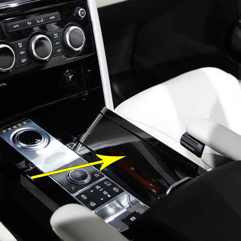 For Land Rover Discovery 5 2017-2020 Real Carbon Fiber Central Control Teacup Panel Cover Trim LHD Car Interior Accessories