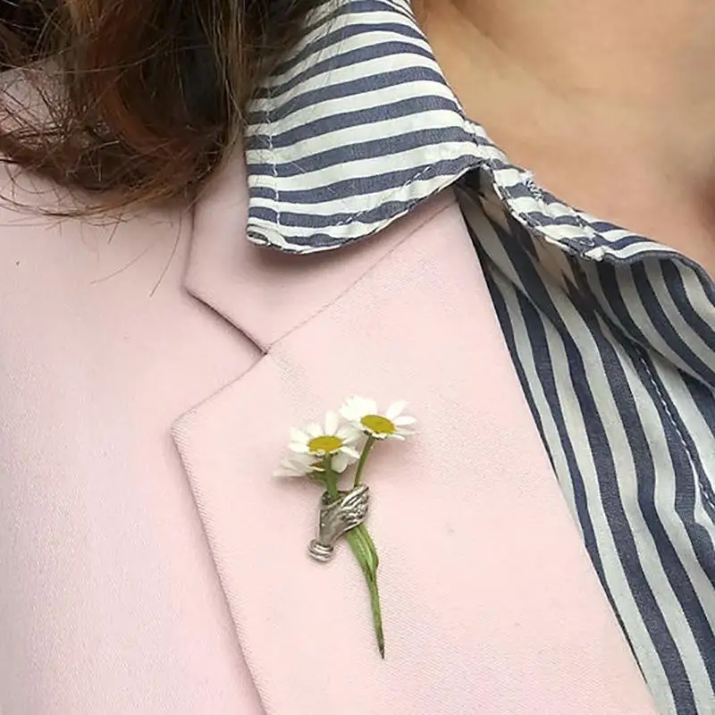 Fashion Alloy Handheld Flower Brooch Pin Anti-slip Versatile Suit Accessory for Women Daily Wear Wedding Banquet Gift