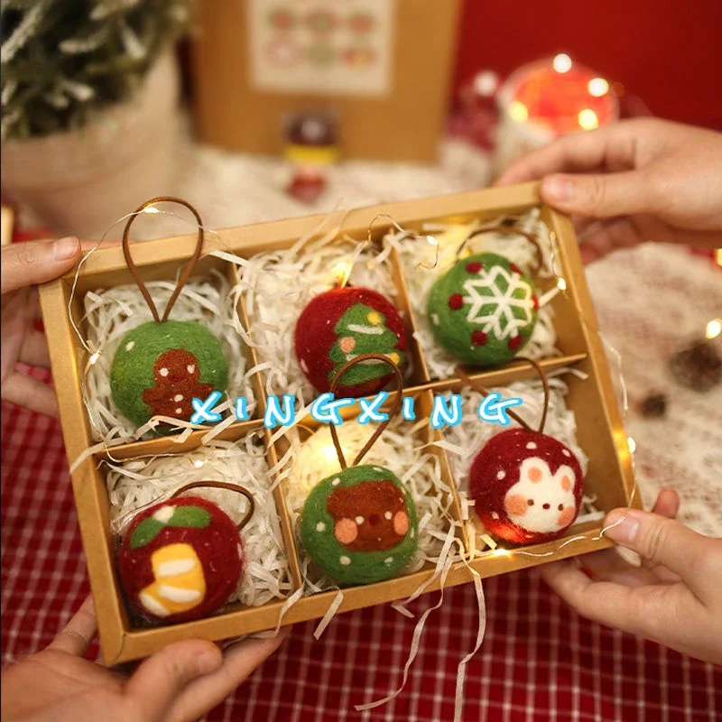 Wool Felt Poke Poke Music Material Package Pendant, Hani Christmas Tree Decoration Christmas Ball Couple DIY Handmade Gift