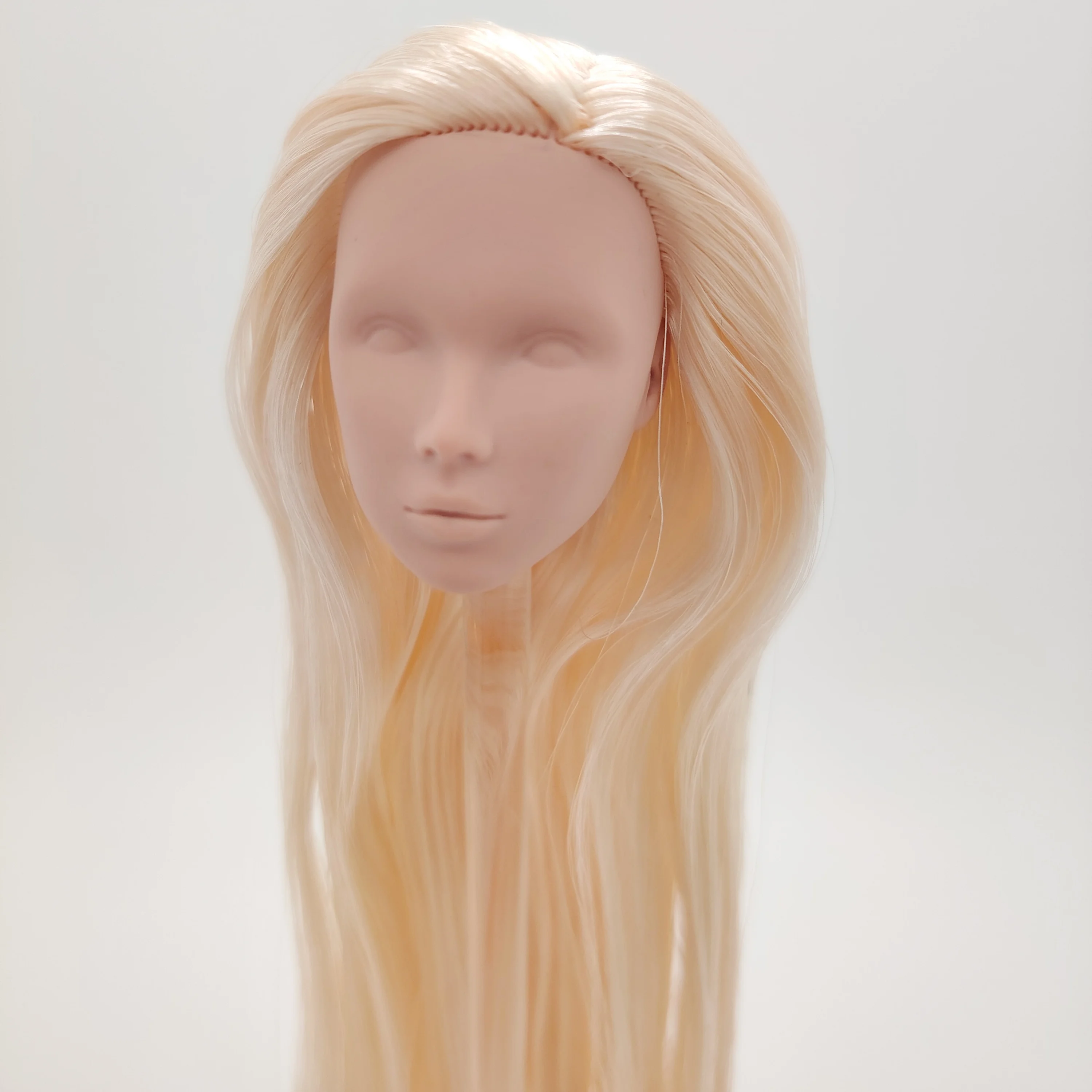 

Fashion Royalty Nu.face Blonde Hair Lilith Eden Blank Face FR White Skin 1/6 Scale Integrity Doll Head