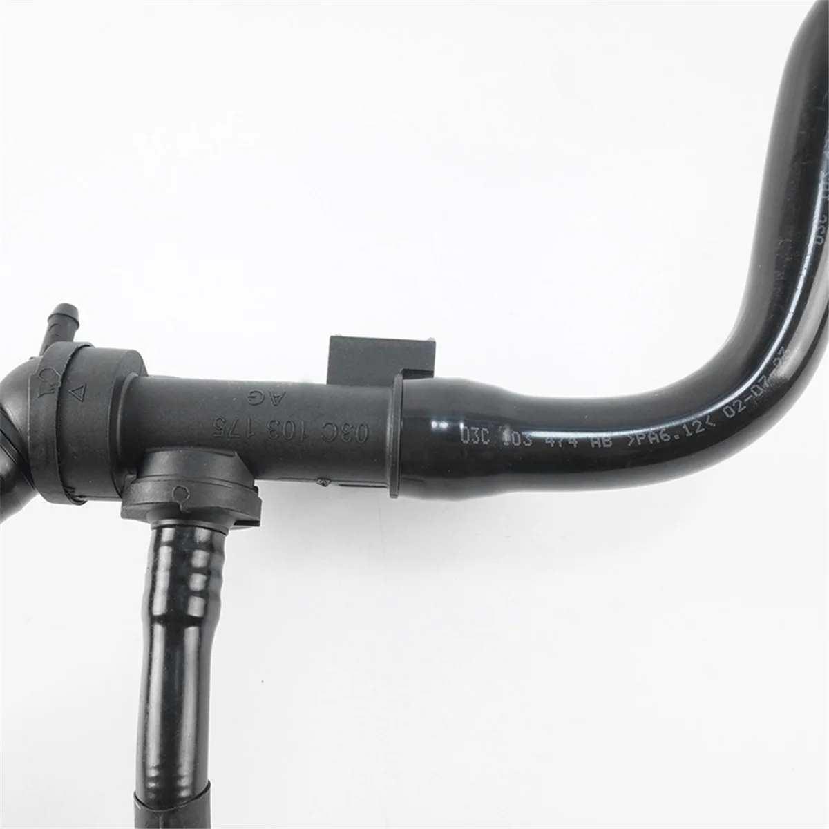 

A13Z_For Jetta/Syncro Passat B7 CC Scirocco EOS 1.4T Ventilation Hose