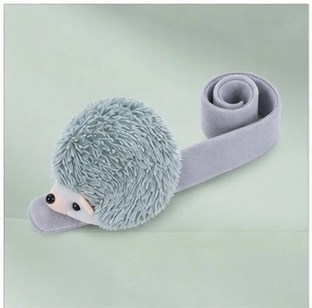 Cute Hedgehog Wrist Pin Cushion Snap Bracelet Sewing Accessory Needle Holder Tailor Quilting Handicrafts Wrist Pin Cushion