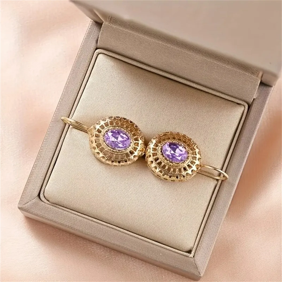 Fashion Hollow Purple Crystal Zircon Ear Earrings For Women CZ Stone Inlay Dangle Drop Earrings Female Wedding Band Jewelry Gift