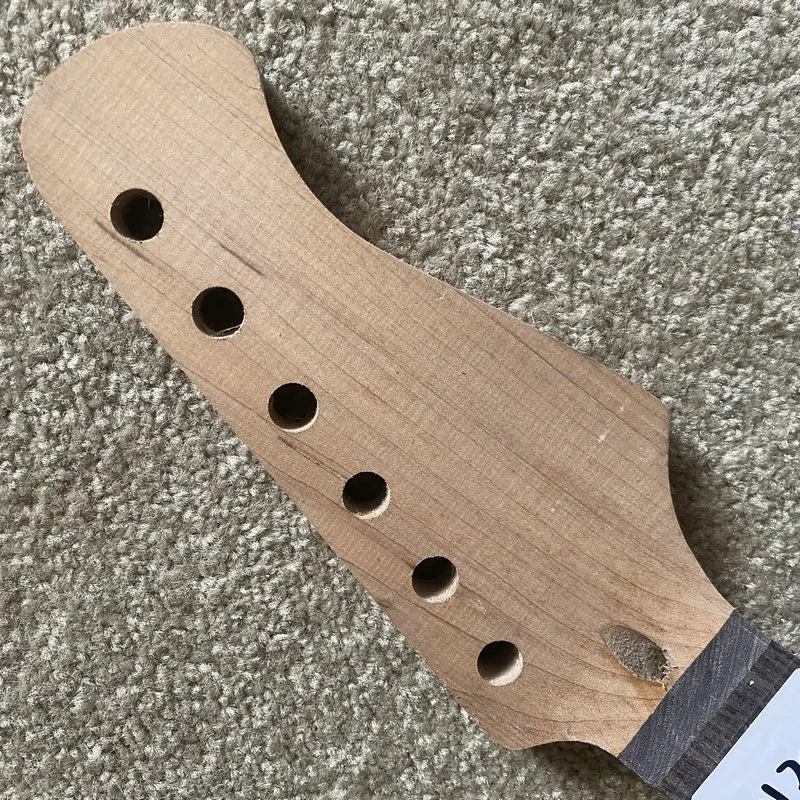 FN202 ST Guitar Neck Right Hand Version Unfinished No Frets DIY Replace Guitar Parts Raw Materials with Damages Special Sales