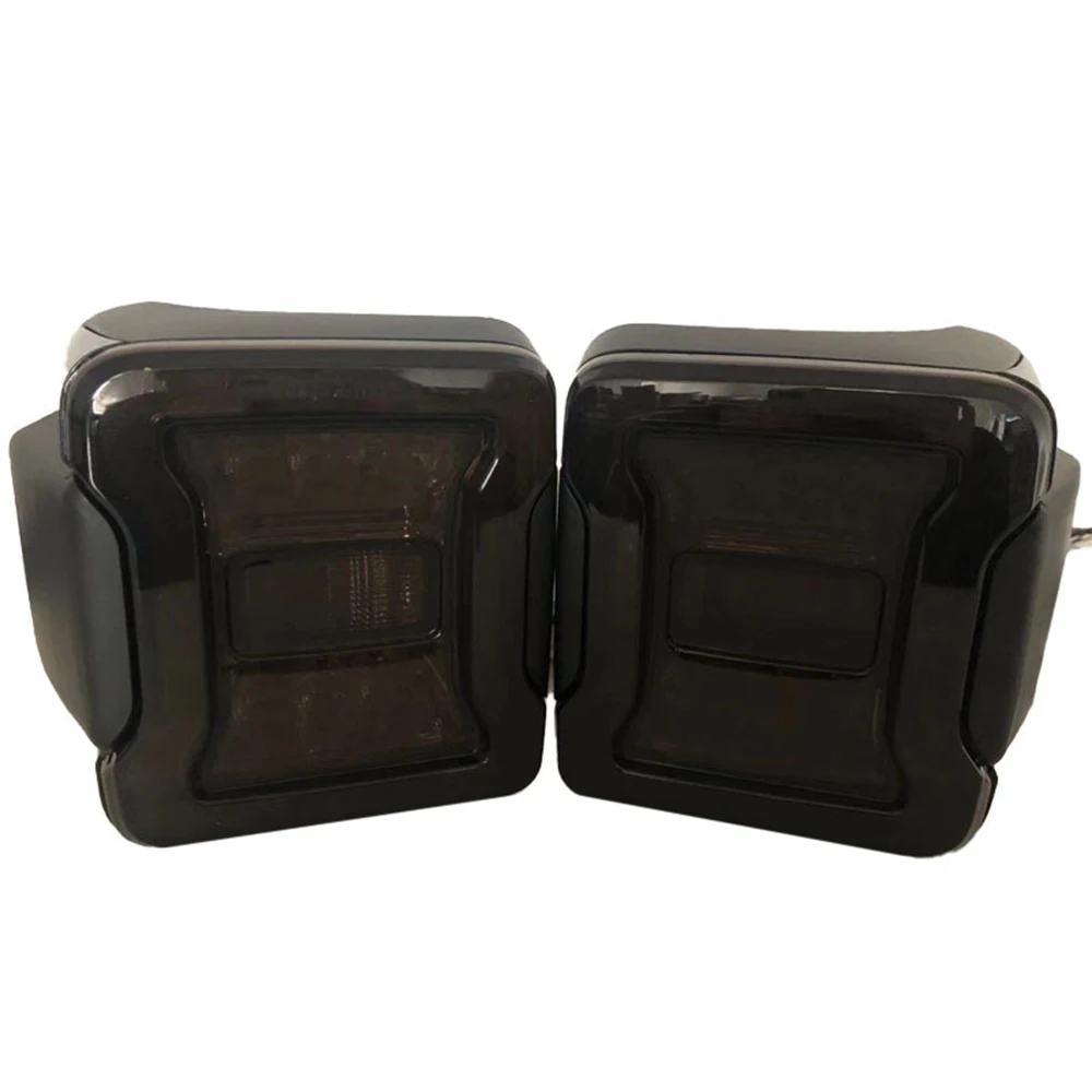 2x LED أضواء خلفية مدخنة ل جيب رانجلر JL 2018-2021 البلاستيك الضوء الخلفي كسر عكس أضواء LED بدوره مصابيح إشارة مقاوم للماء