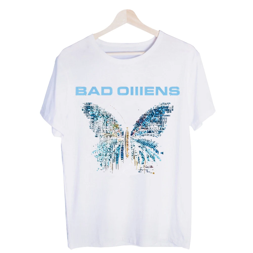 Men's Butterfly Abstract Graphic Tee, Short Sleeve Crew Neck T-Shirt for Casual Streetwear and Daily Outfits