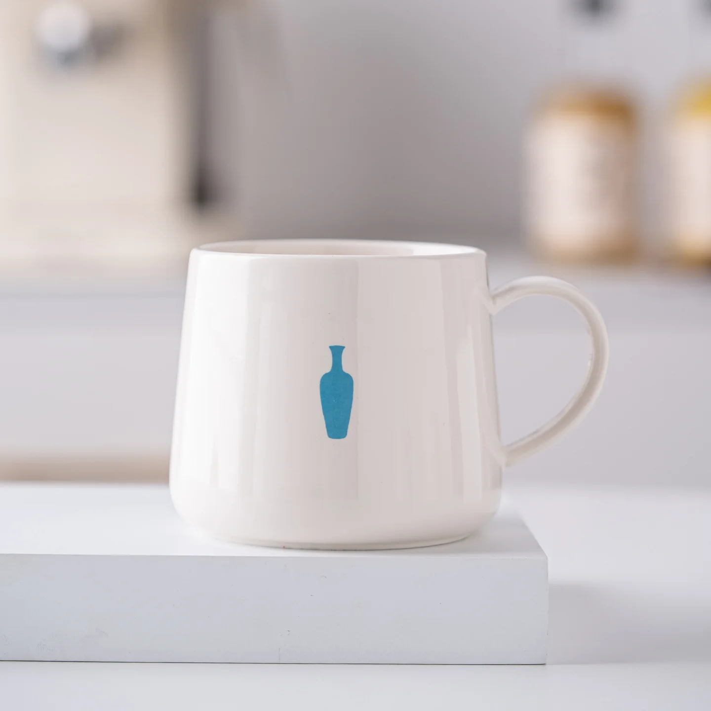 Home Coffeeware Hot Selling Blue Bottle Coffee Cup Cultural and Creative Cup Ceramic Mug Boys and Girls Home Water Cup Souvenir