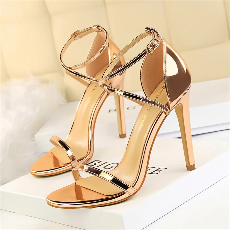 Women Fashion Hollow Cross Straps Thin High Heels Summer Champagne Gold Sandals Roman Open Toe Pumps Stiletto Shoes