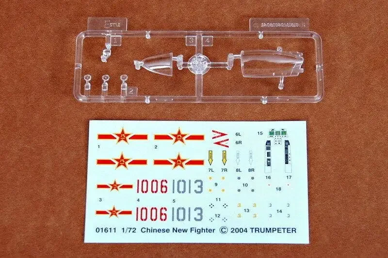 Trumpeter Model 1/72 01611 Chinese J-10 Fighter