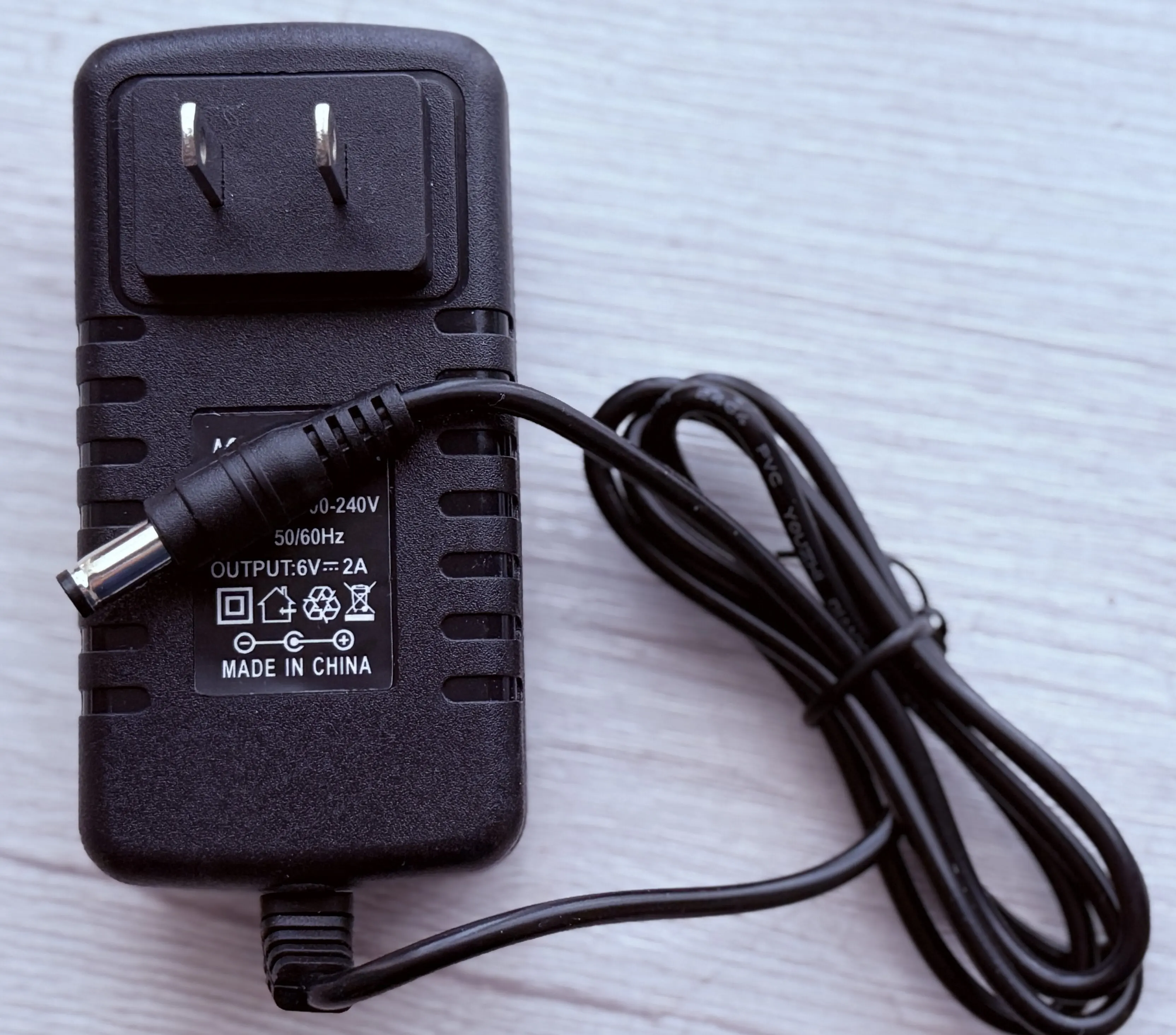 AC DC 6V 2A Power Adapter, Replacement Power Supply for TV160 7th Generation Converter ###Amazon Minimalist Title