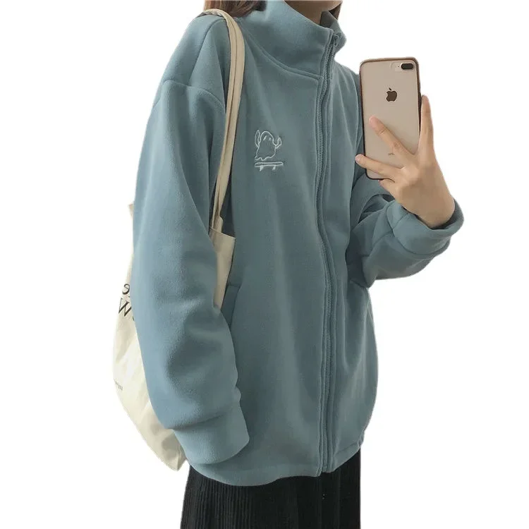Warmer Damen Hoodie mit Stehkragen - usage example