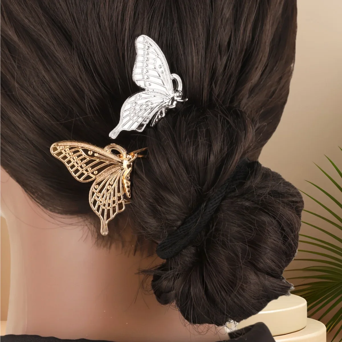 Small Exquisite Hair Braids Clip Gold Silver Butterfly Comb Clip Inserted Comb Hair Clip Women Girl Hair Styling Accessories New