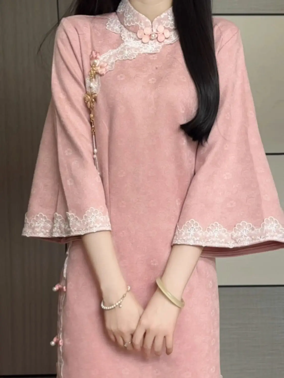 

Pink Cheongsam Spring Autumn Elegant Inverted Large Sleeves Fashion Young Girls Improved Qipao Chinese Style Dress for Women