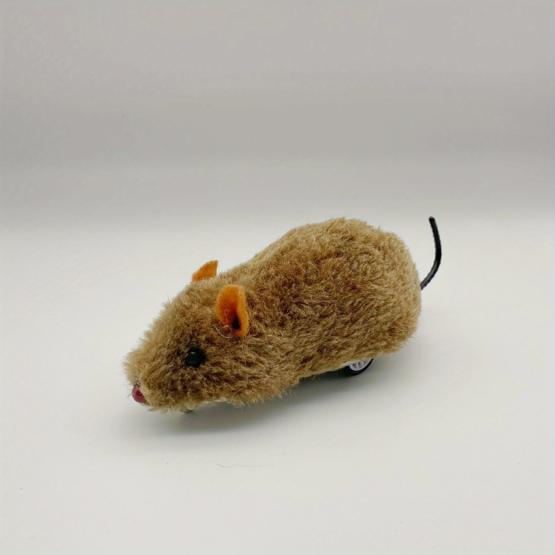 Interactive on-chain plush mouse cat toy with vibrating tail - suitable for all breeds, no batteries required