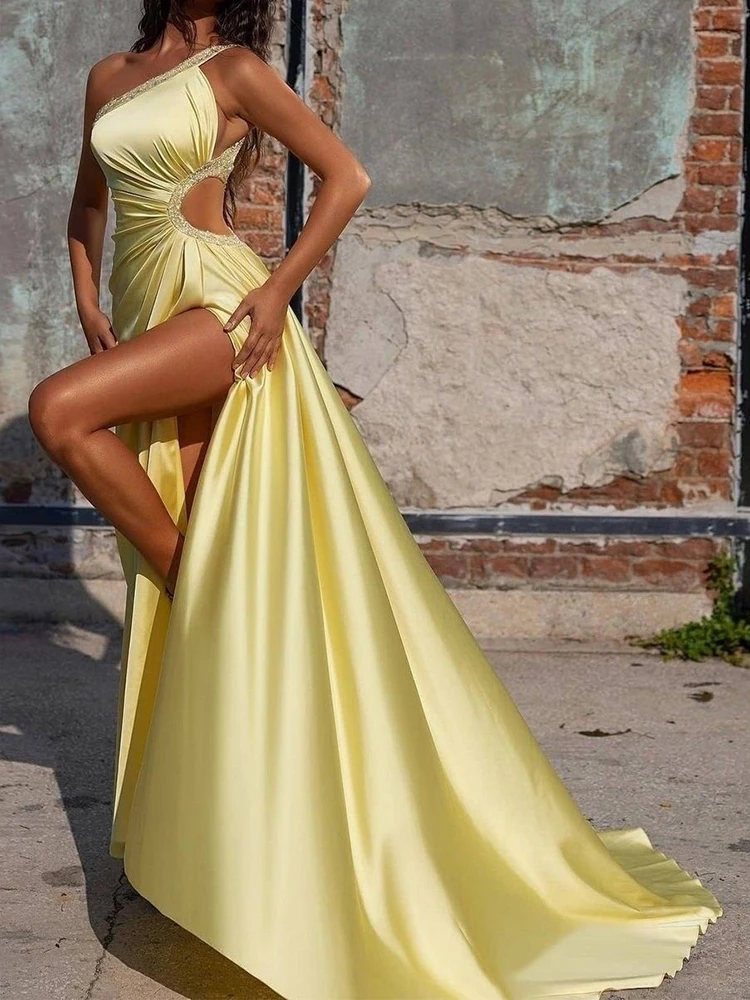 

2024 Elegant Luxurious Asymmetrical Maxi Dress Formal Prom Evening Party Wears One Shoulder Hollow Bling Sexy Formal Modern Gown