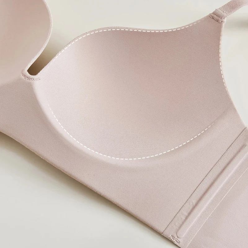Smooth Naked Seamless Bra Jelly Strip Soft Support Bras Without Steel Ring Reduce Side Fat Underwear A/B CUP