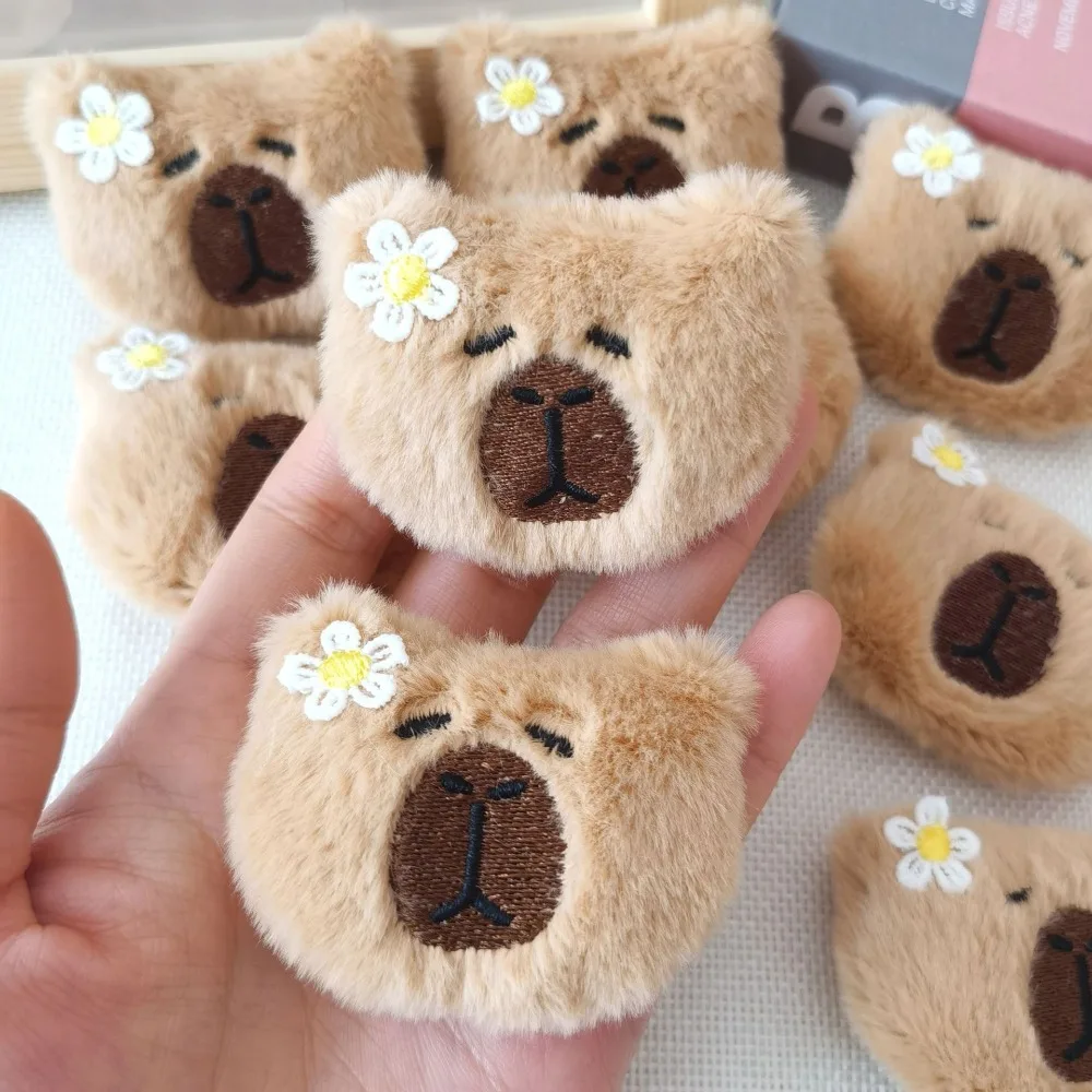 Animal Cartoon Capybara Brooch Fashion Doll Plush Brooch Soft Fluffy Clothes Badge Pins