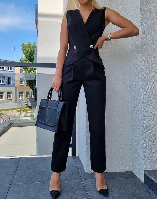 Avant-Garde Sleeveless V-Neck Button Top Vest and Pocket Straight Pants Set 2023 New Fashion Hot Selling Women's Clothing