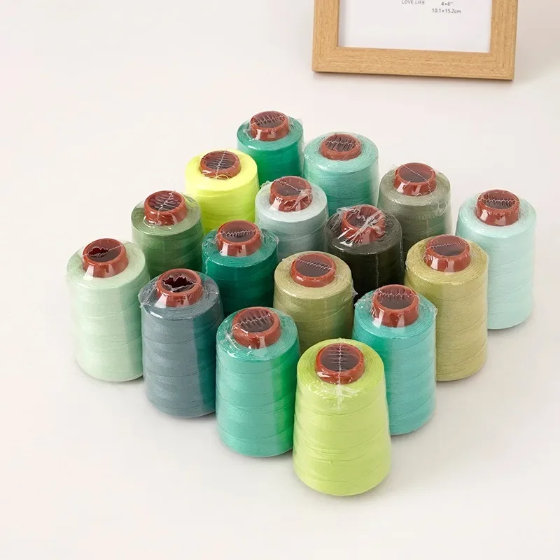 1 Stück 800 Yards grünes Polyester-Nähgarn – kleiner Kegel 402 Hochgeschwindigkeits-Maschinengewinde, robuster Denim, Hand- und Heimnähen