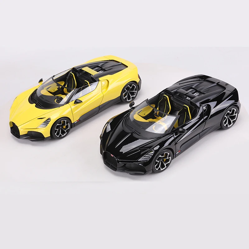 Burago 1:18 Bugatti Mistral Coche deportivo convertible Coche modelo de aleación negro/amarillo