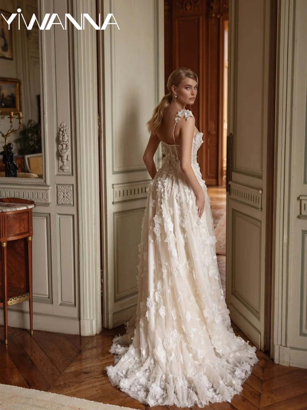 Opulent brillant perlé 3D fleur robe de mariée rêveur a-ligne longue robe de mariée 2026 nouvelles robes à bretelles fines personnalisées pour la mariée