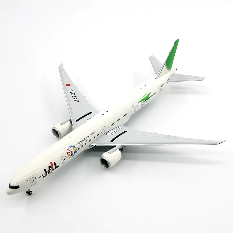 

Diecast Japan Airlines B777-300ER Passenger Plane Model Alloy Material 1:400 Scale Diecast Toy Gift Collection