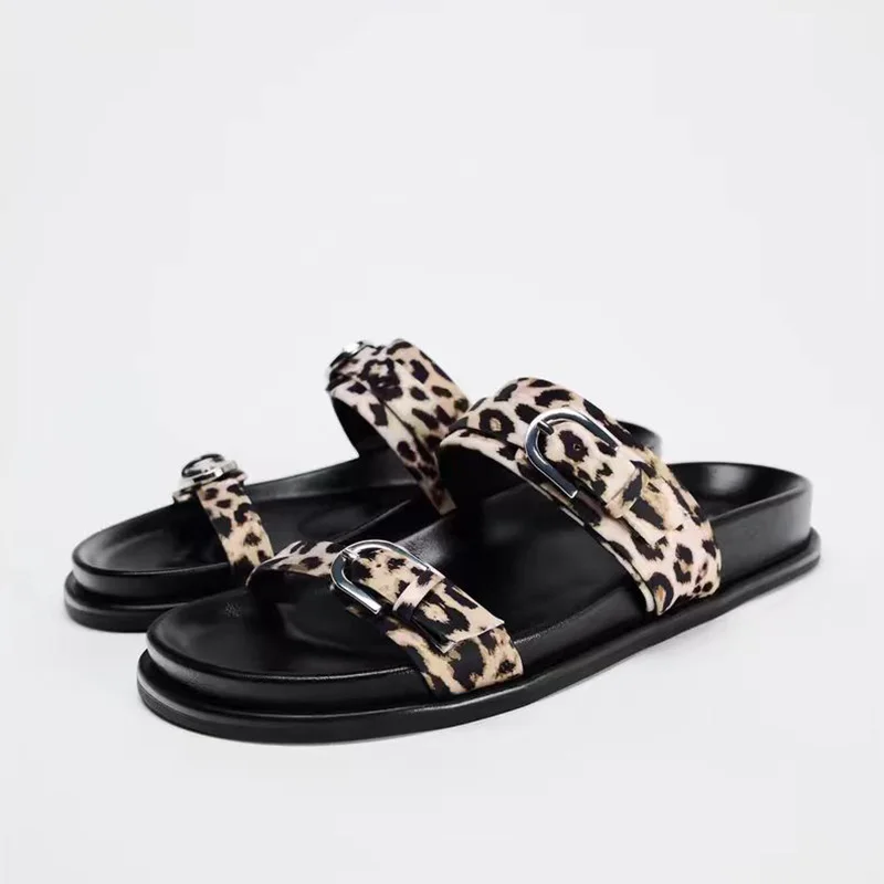 TRAF-Sandalias planas con estampado de leopardo para mujer, zapatos de punta abierta con hebilla para exteriores, suela gruesa superior, elegantes, cabeza redonda