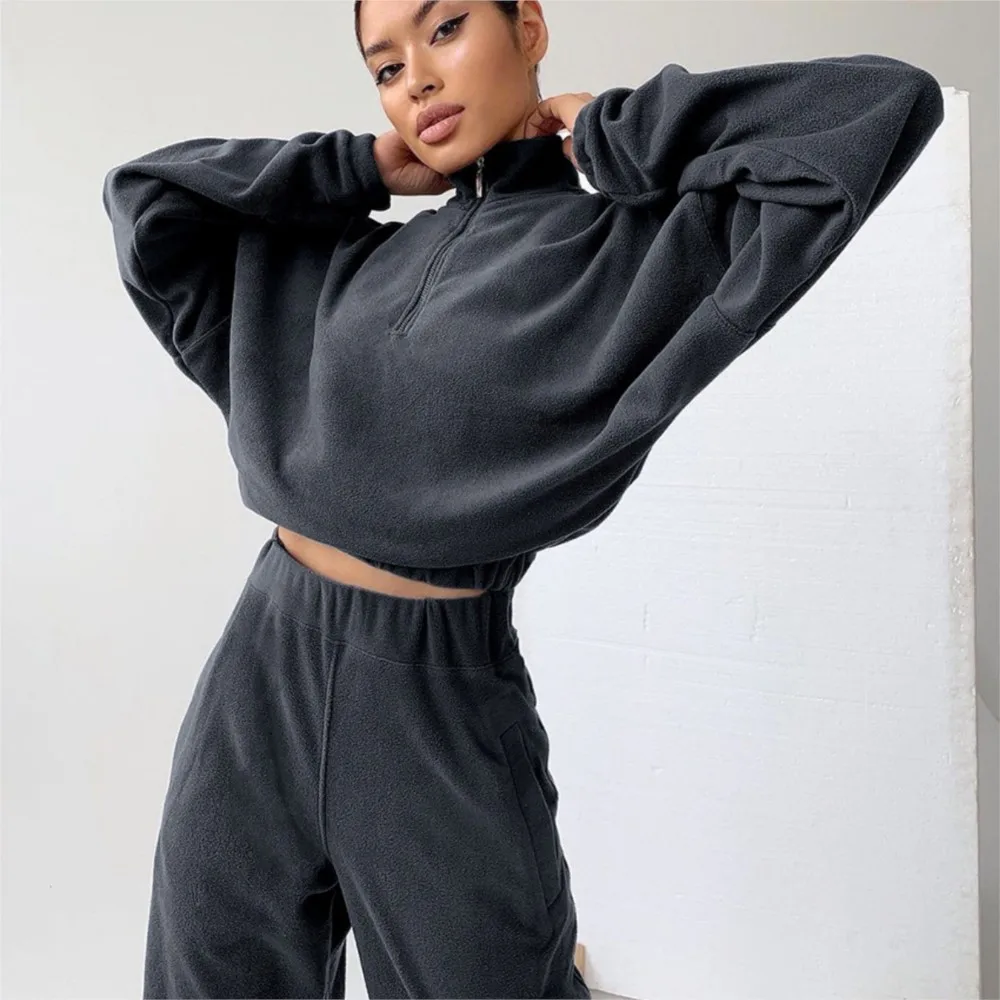 Autunno Inverno Donna Nuova Mezza Cerniera Risvolto Felpa Casual Tuta Sportiva Moda Allentata Tasca da Donna Pantaloni Set da 2 Pezzi 2025