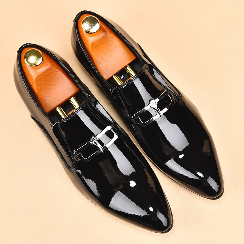 

men fashion wedding party dress patent leather shoes slip-on driving shoe black trendy breathable summer loafers design footwear