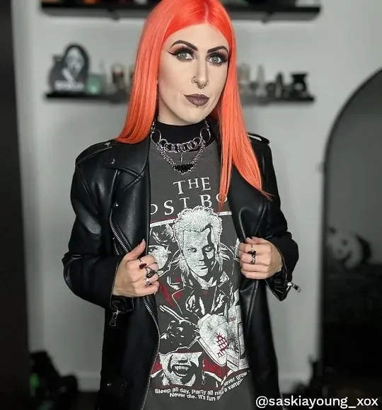 سانتا كارلا مصاص دماء فيلم تي شيرت النساء الرجال هالوين ريترو 80s الرعب المفقودة فيلم قميص تذكارات 1978 فقدت مصاص دماء الجرافيك #2