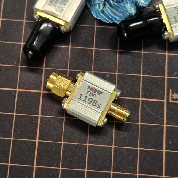 

1145-1253 МГц GNSS супутниковая навигация, второй диапазон с полосовым фильтром SAW и интерфейсом SMA