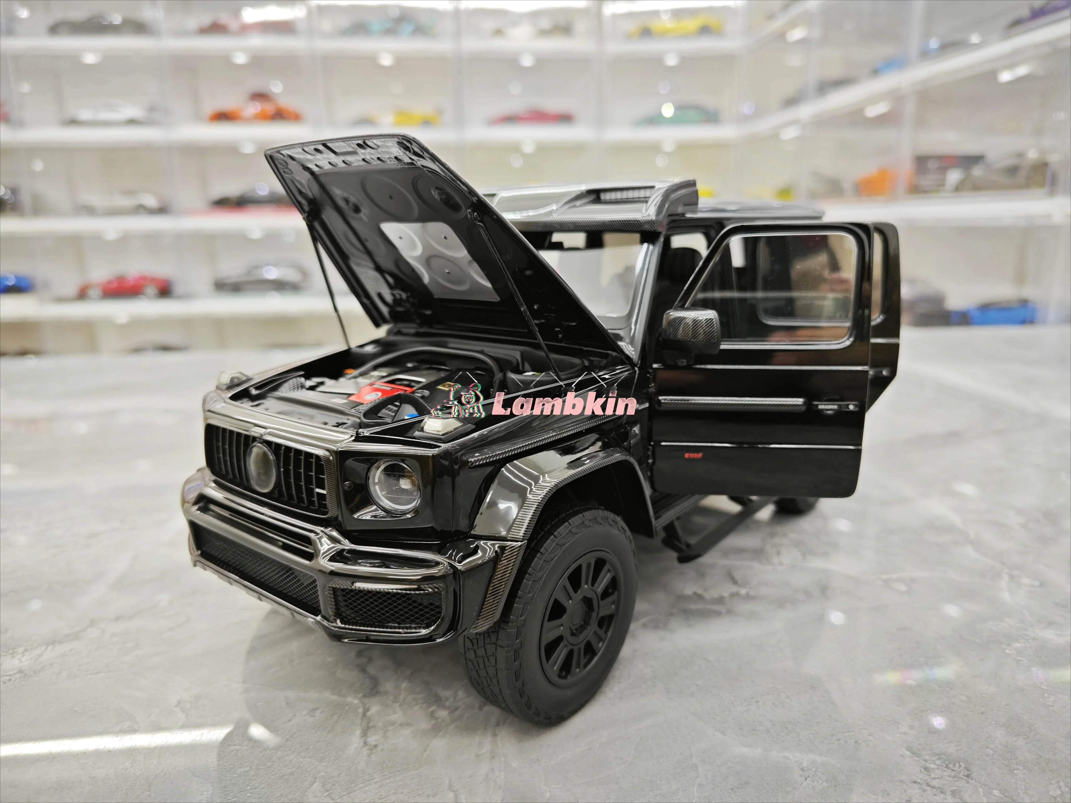 Quase real 1/18 2023 benz-G63 brabuz800 4x4 simulação liga de metal modelo de carro limitado presente colecionável ornamento em miniatura