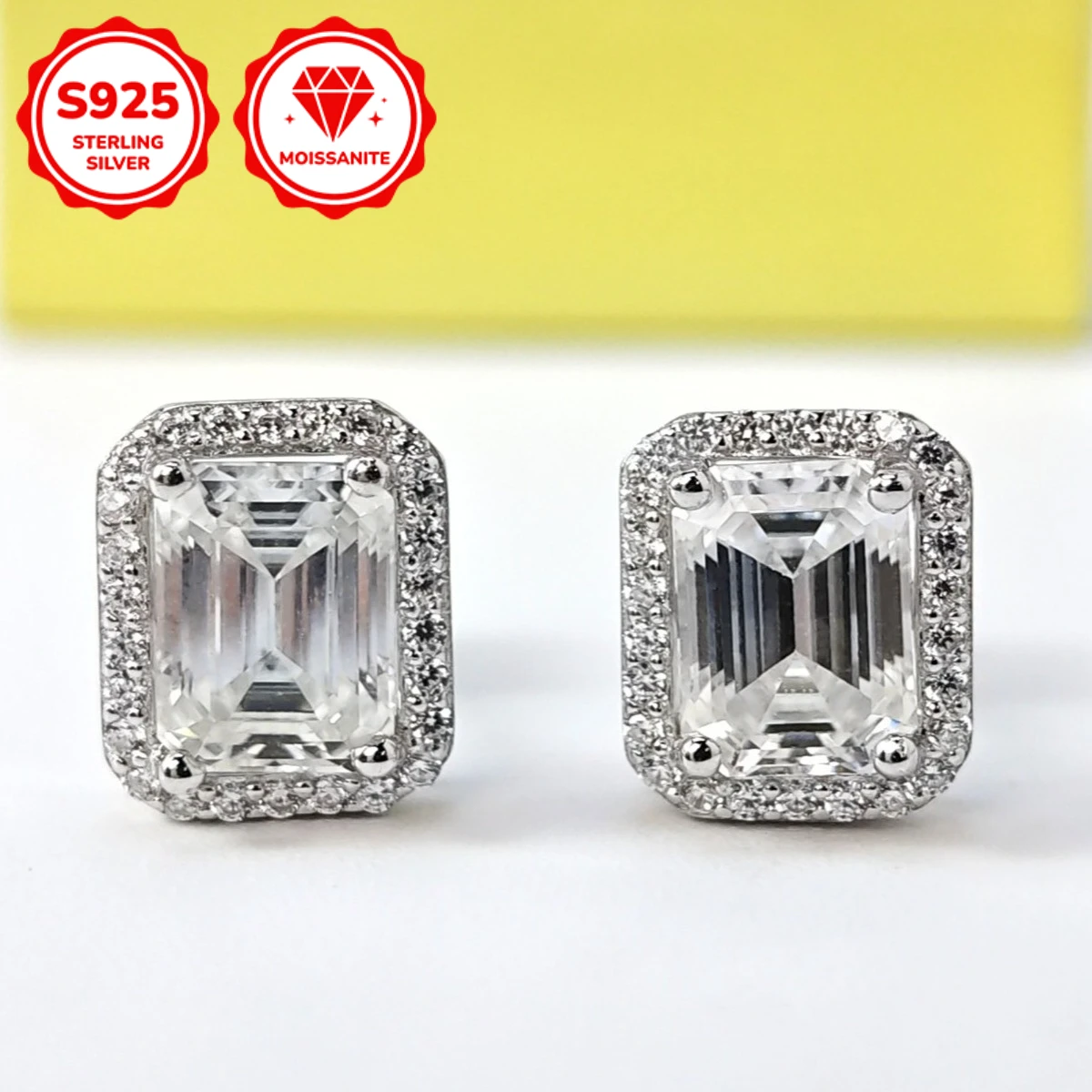 1Pair 0.5/1/2Carat 925 Silver Classic Moissanite Earrings Are Ideal for Party Jewelry and Are Also Perfect for Everyday Wear.