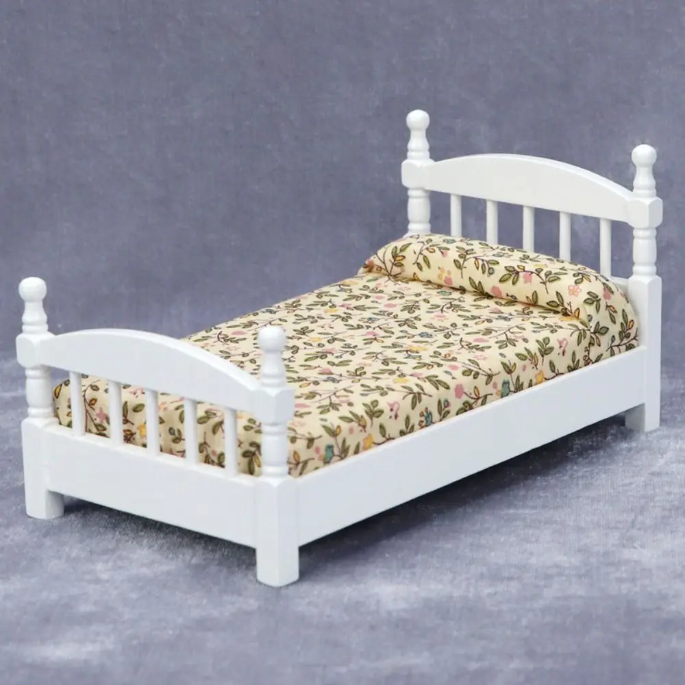 Play House Furniture Dollhouse Bed Scene Decor Bedroom Miniature Bed 1:12 Floral Simulation Single Bed Doll Accessories