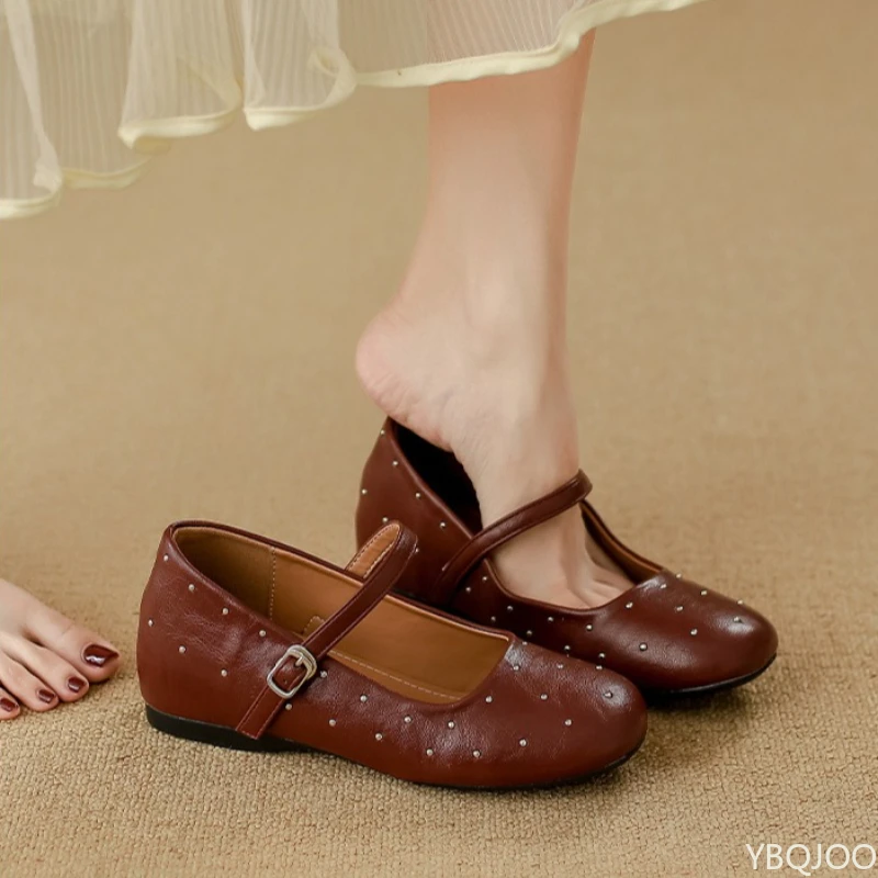 

Женские балетки в стиле ретро со звездным небом и заклепками, весенне-осенние дизайнерские женские туфли, увеличивающие рост с неглубоким носком