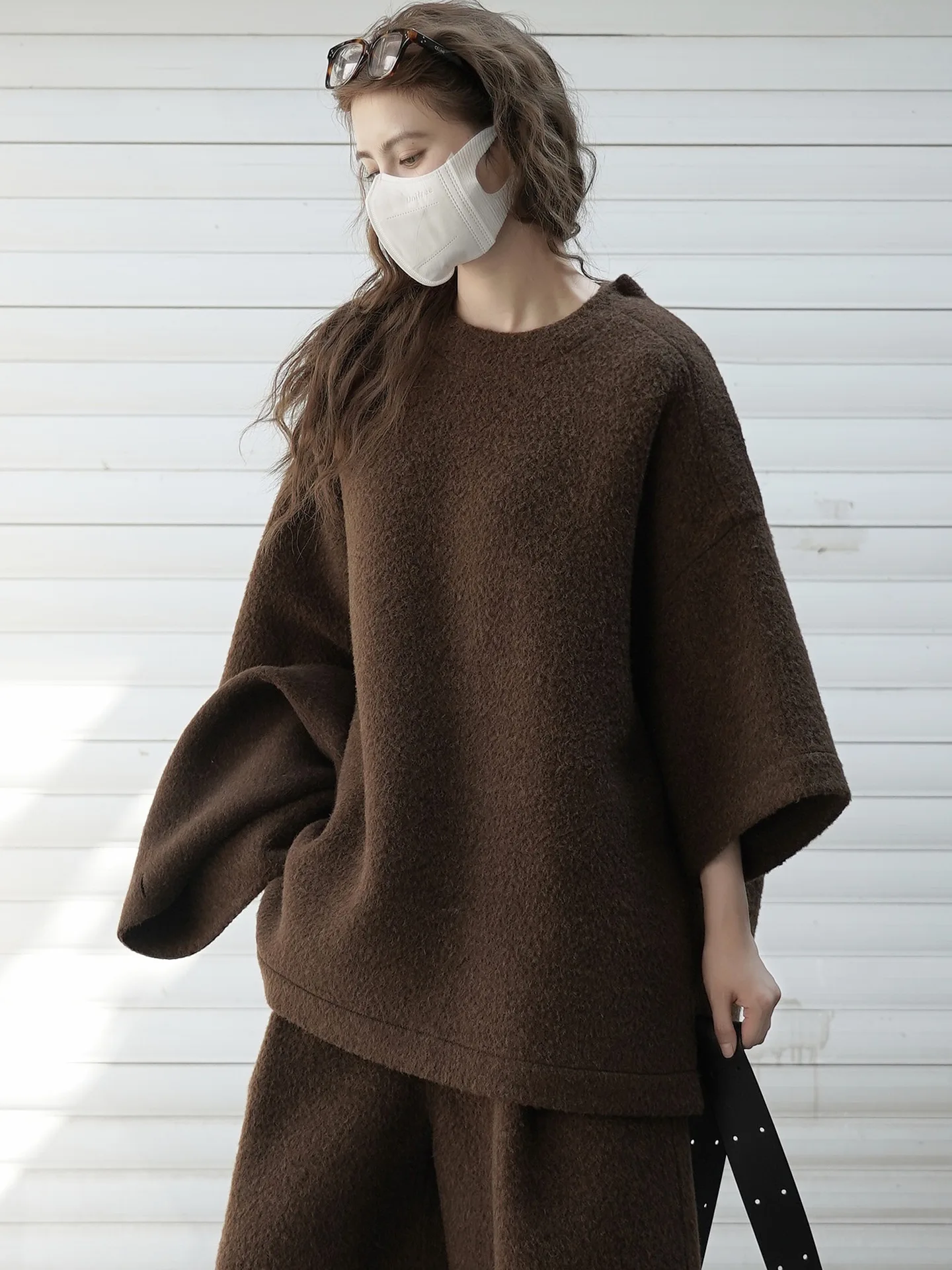 

Winter new Korean style fashionable double-sided woolen shoulder placket design T-shirt with shawl loose top for women