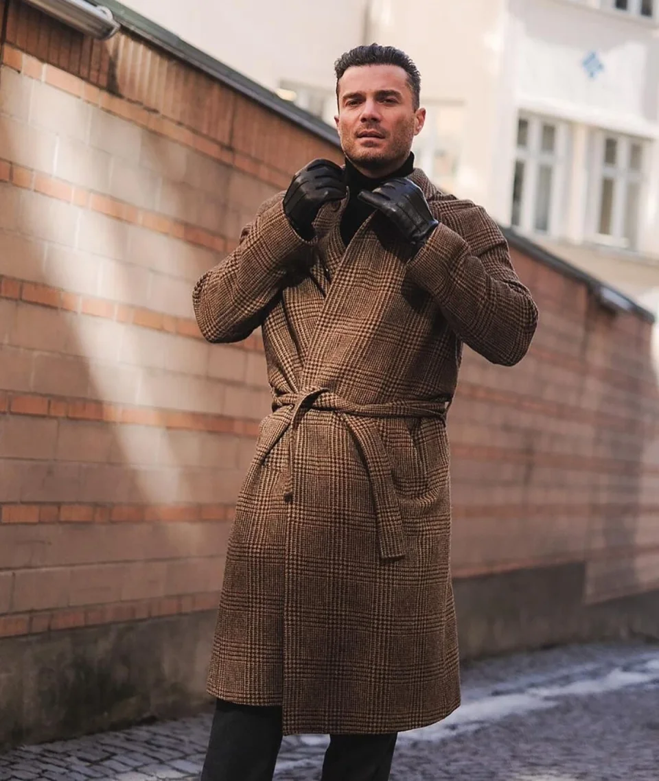Classic Men Plaid Wool Blend Long Trench Coat Turn‑down Collar Self Belted Wrap Overcoat For Business Daily Wear Customized