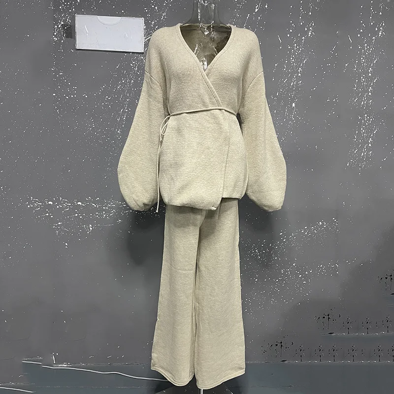 [EWQ] Fashion V-neck Long Sleeve Lace Up Sweater And High Waist Trousers Casual Women Knit Set Clothing 2025 Autumn New 16O1719