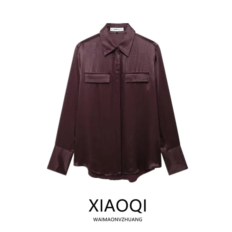 

Женская рубашка из шелковистого сатина, модный дизайн осени 2024, с декоративными карманами, универсальный стиль, свободный крой, длинный рукав