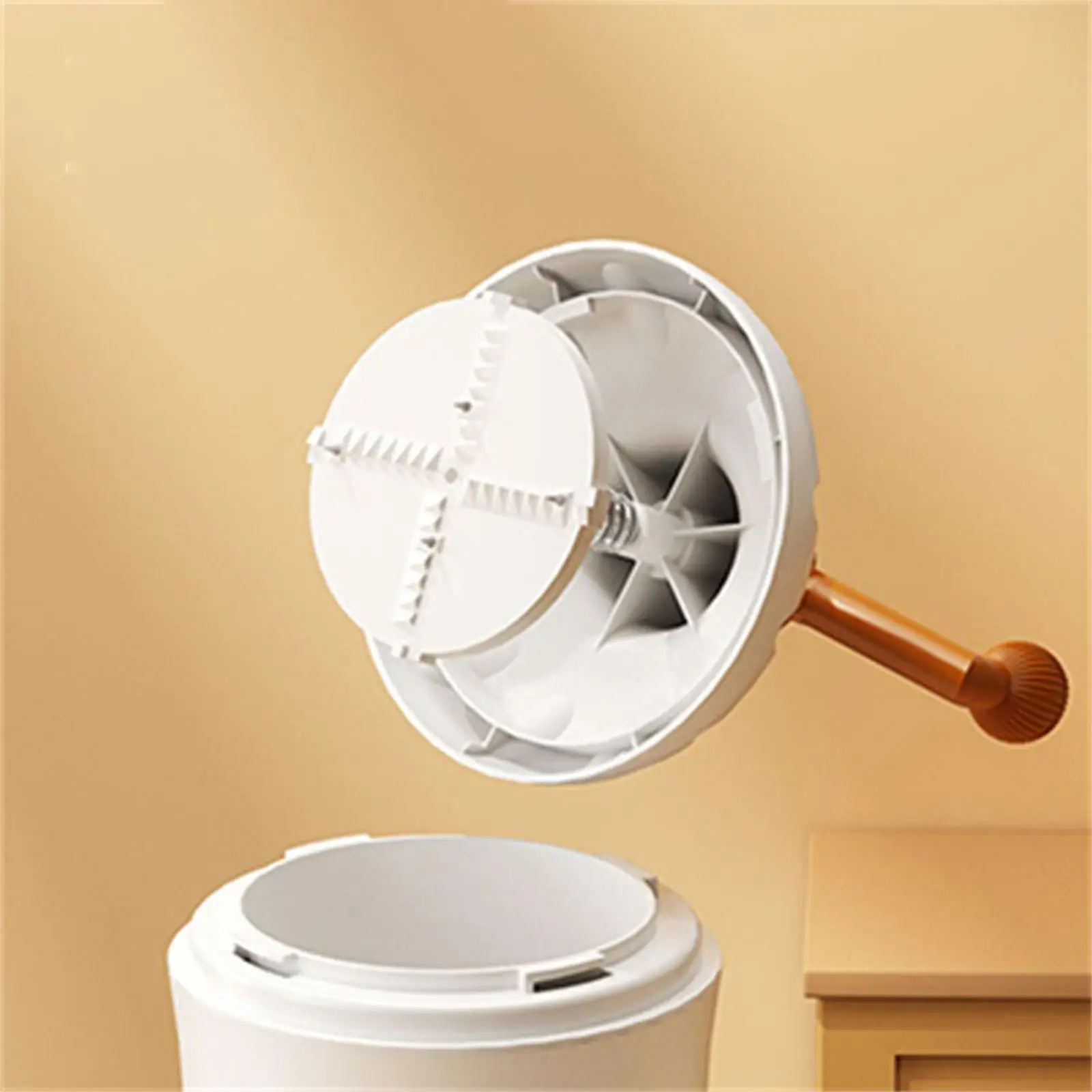 Mini Hand Crank Ice Crusher Ice Shaver Shaved Ice Machine Convenient DIY Fun