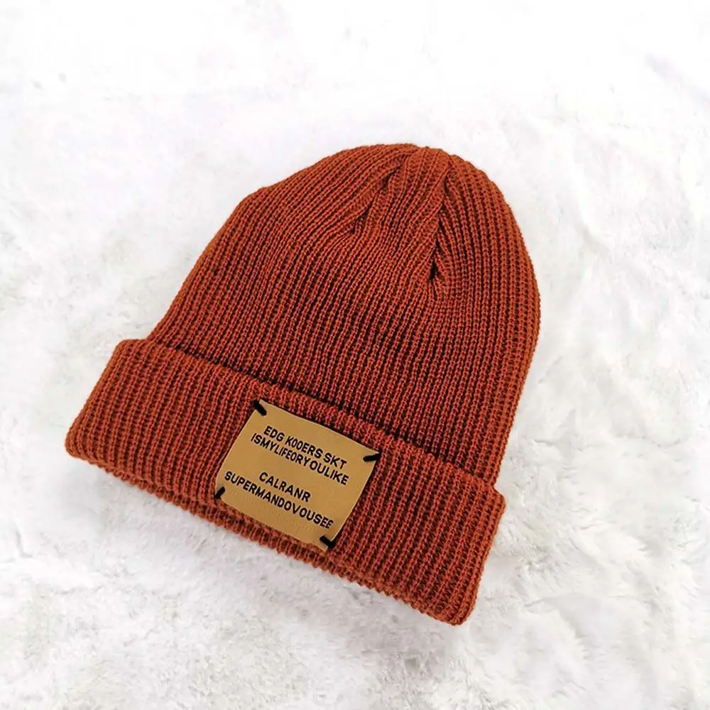 

Warm Male Retro Winter Solid Color Skullies Autumn Letter Knitted Hat Woolen Hat Korean Style Caps Men Beanies