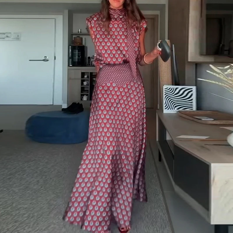 Elegant Temperament Vacation Outfit Casual Ribbon Sleeveless Top & Long Skirt Two Piece Set Retro Floral Print Satin Women Suit view 3