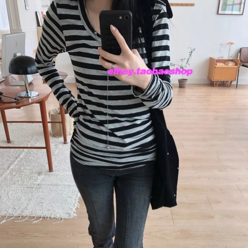 

Korean Retro O-neck All Match Slim Long-sleeve T-shirt Women 2025 Autumn New High Street Contrast Color Striped Casual Tops